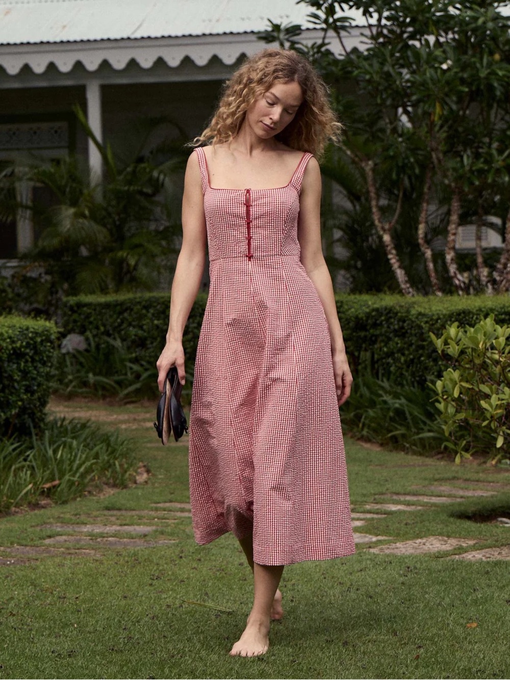 Doen Delany Dress in Rouge La Maddalen